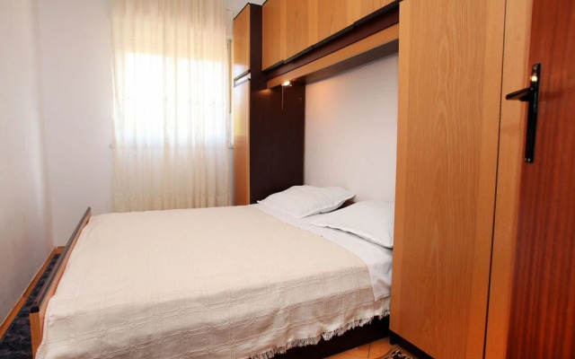 Mar - 10m From the sea - A1