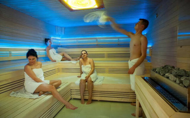 Hotel Atut w Licheniu