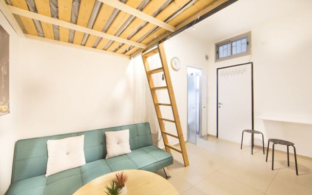Tree House Oasis