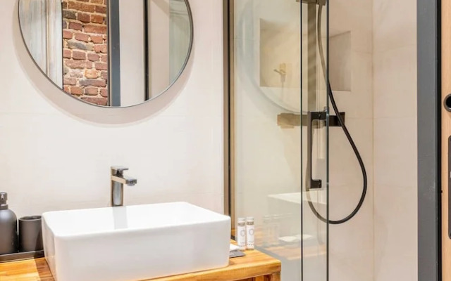 Charming Apartment - 2br/6p - Gare du Nord