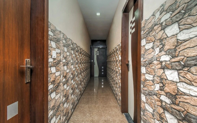 OYO 19706 Hotel Heaven