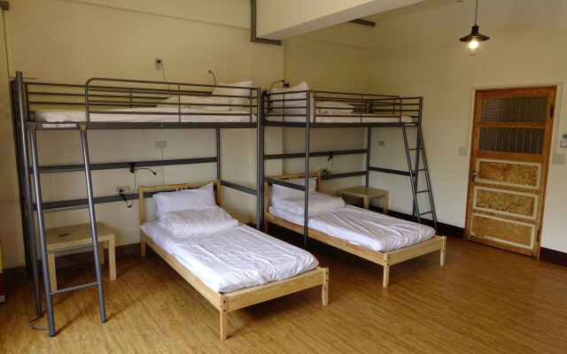 Chiayi Petite Hostel