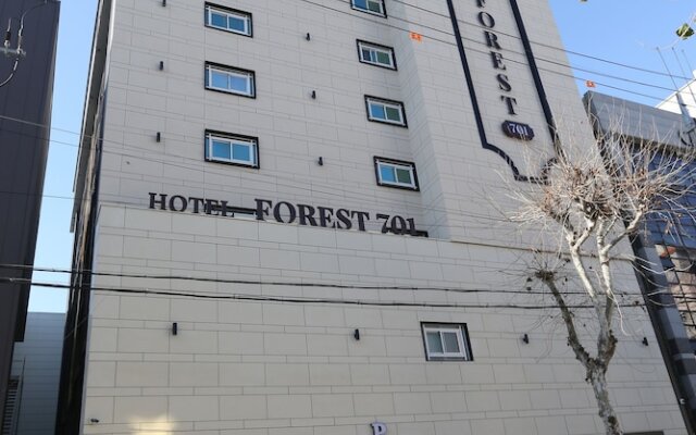 Forest 701 Hotel