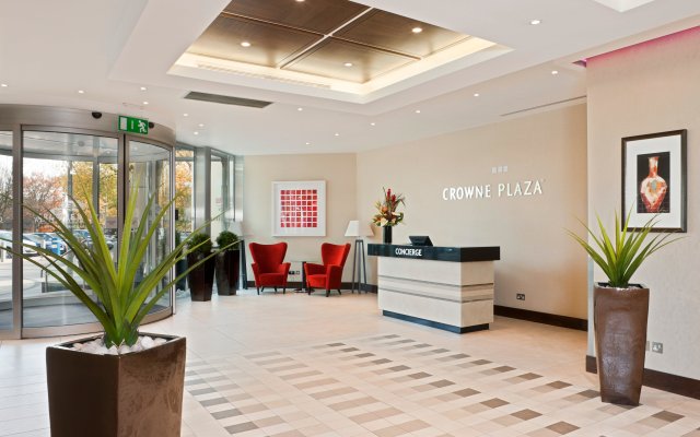 Crowne Plaza London - Gatwick Airport