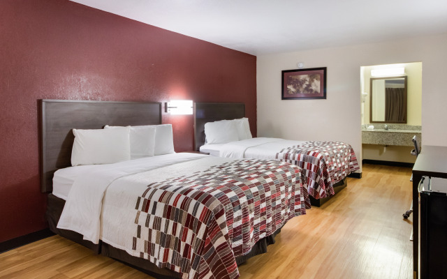 Red Roof Inn & Suites Commerce - Athens