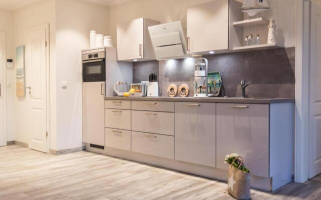 Victoria Luna _Am Meer_ Whg_5