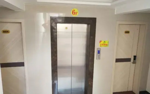 520 Boutique Homestay (Guilin University of Electronic Science and Technology Huajiang Campus)