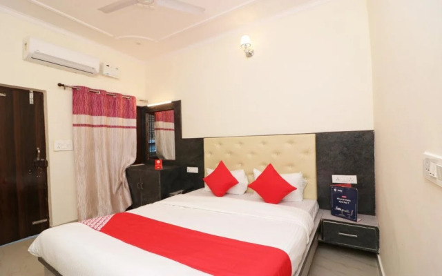 Hotel Raj Palace By OYO Rooms