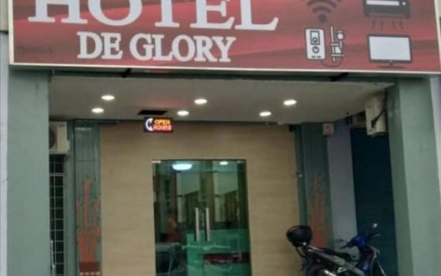 De Glory Hotel Usj 21