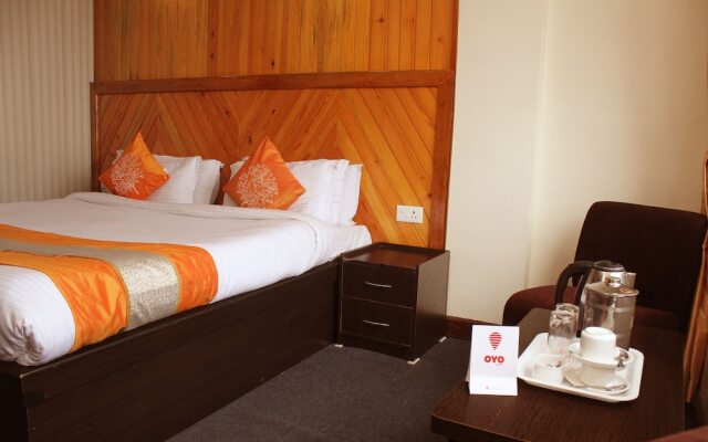 OYO 4803 Hotel Valentino