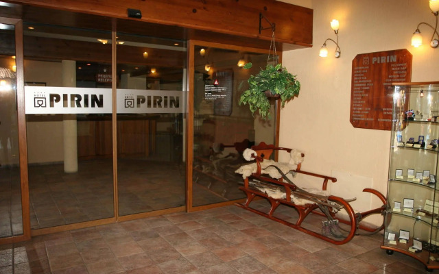 Hotel Pirin