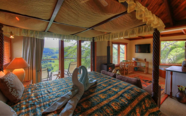 Maleny Tropical Retreat Balinese B&B
