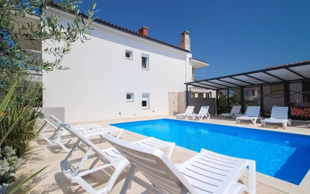 Apartments Villa Rivarella