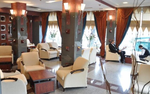 Martin City Hotel