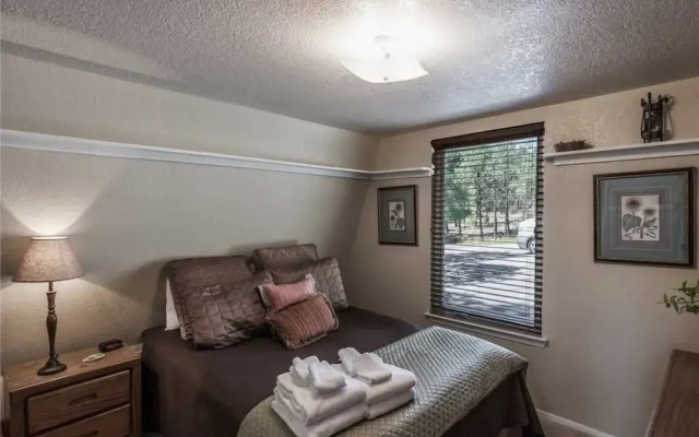 Alto Pines - Three Bedroom Cabin