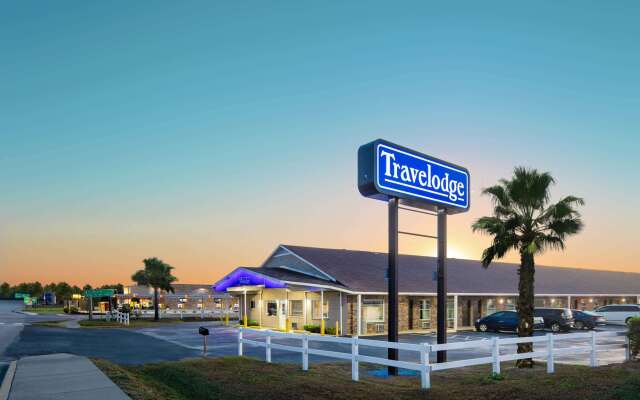 Travelodge by Wyndham Orangeburg