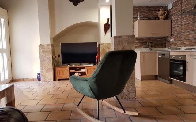 Hauzify I Apartaments Maritime