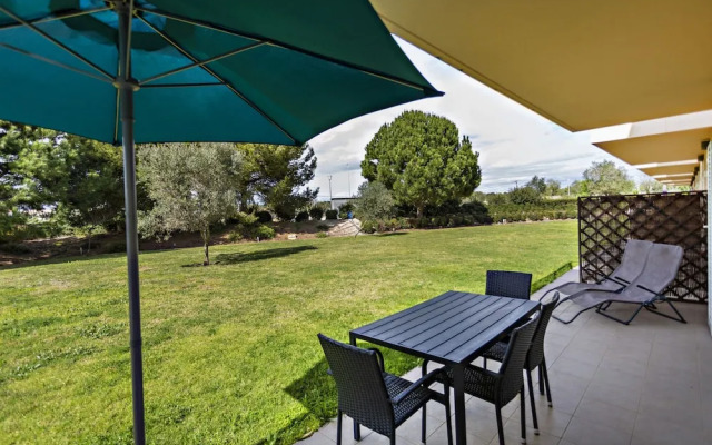 CG 11F - Garden - Cabanas Gardens