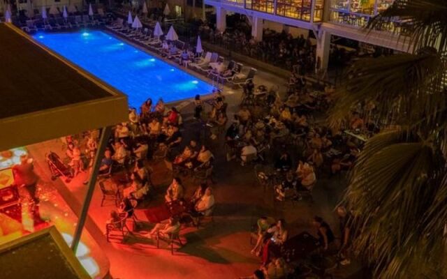 Aes Club Hotel