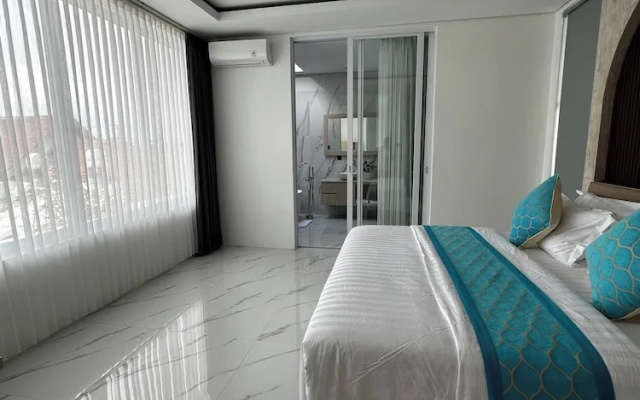 Newly Built "villa Na Bali"