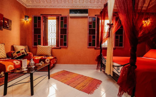 Riad For S