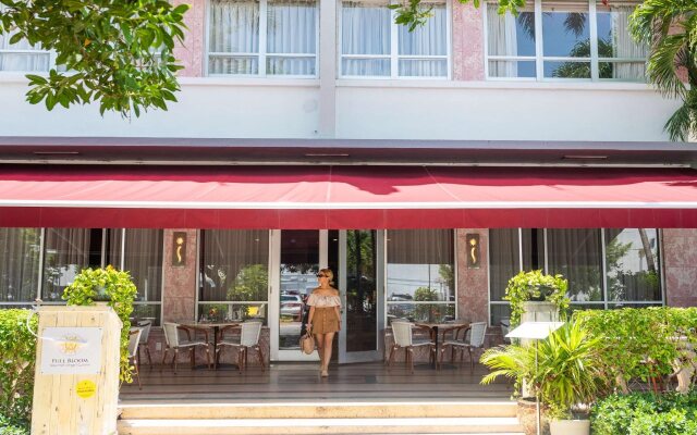 Crest Hotel Suites