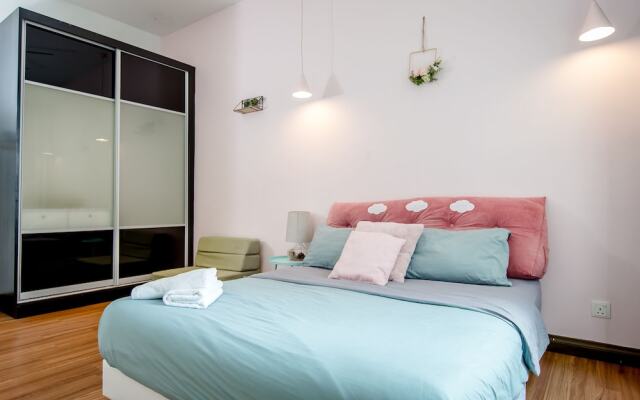 Taragon Residence Private Bedroom Suite by AirPlan