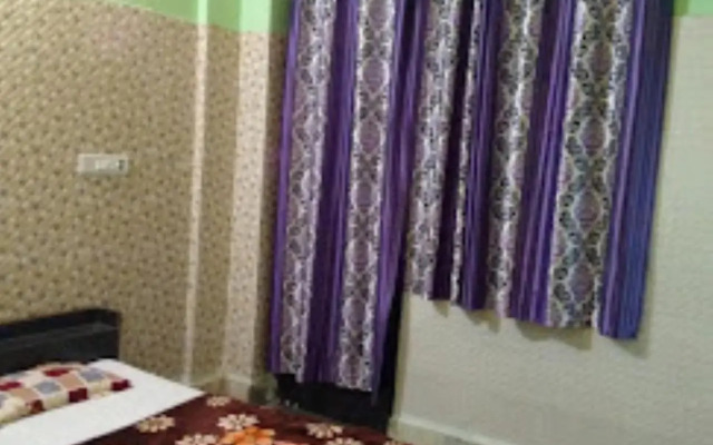 Maatu Shree Guest House