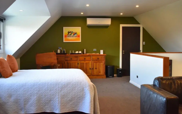 Atea Lodge