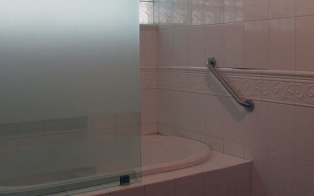 Hotel&Art Gallery Casona de los Milagros