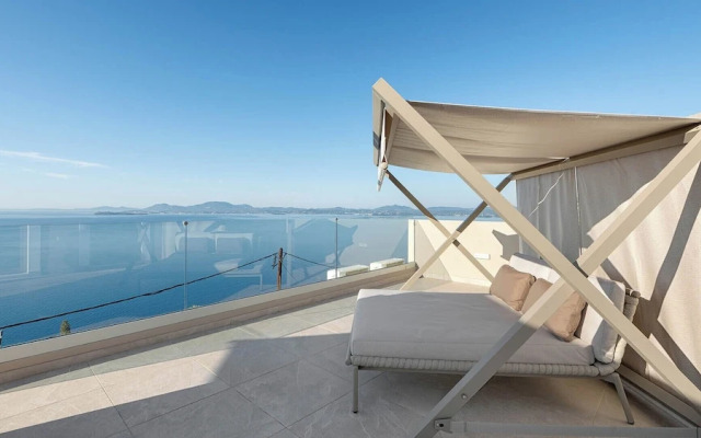 Sea n Sky by WhiteDream Villas