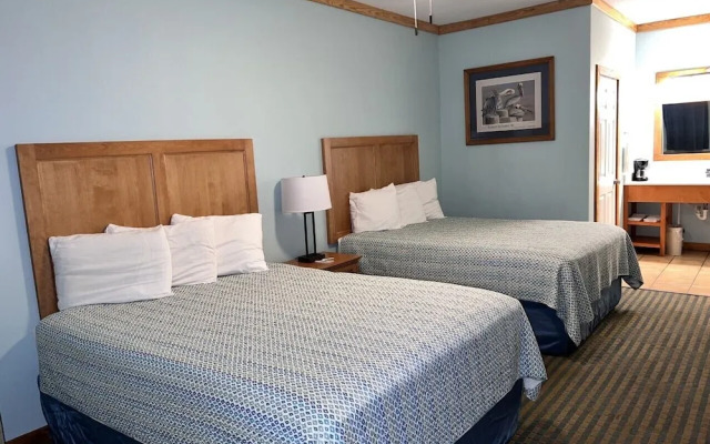 Pelican Bay Resort