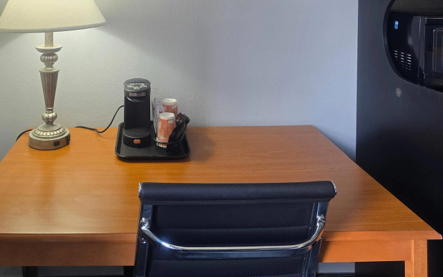 Quality Inn Dublin I-81