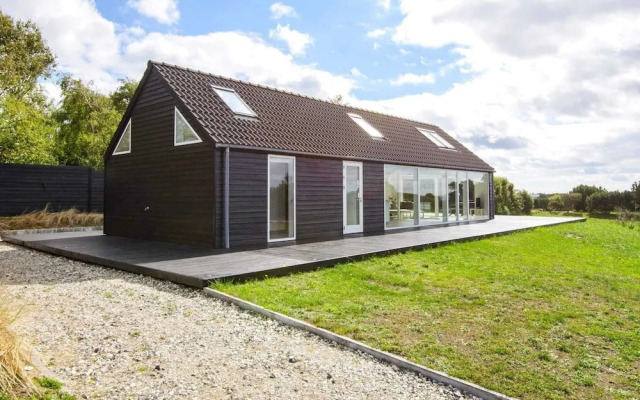 Pleasant Holiday Home in Ebeltoft near Sea