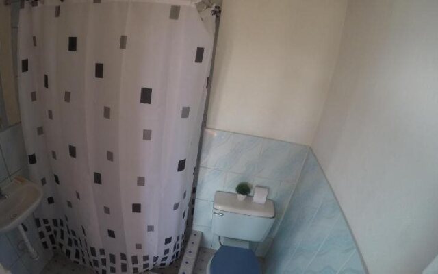 Positive Hostel & Backpackers
