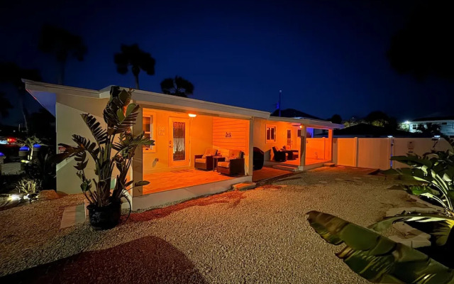 Coconut Villa A