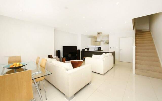 Modern House In Whitechapel