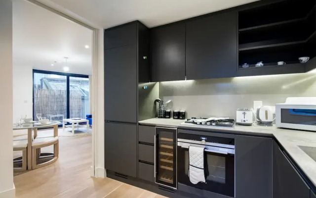 Hatton Wall by Servprop