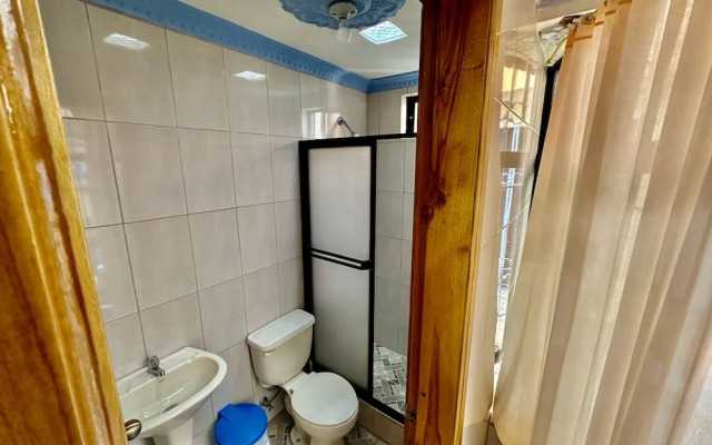 Hostal Taxo Yura