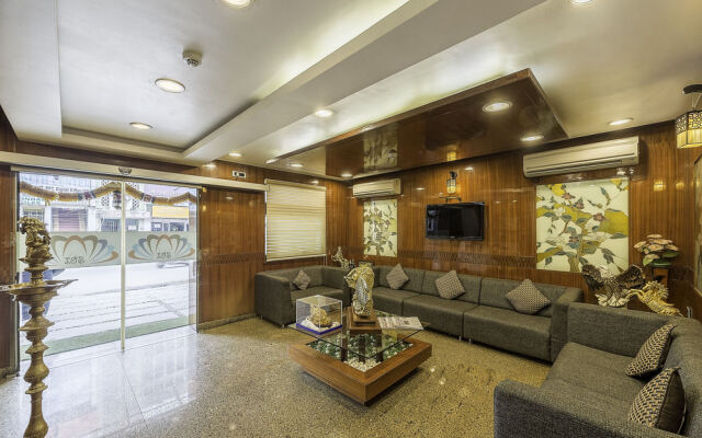 Treebo Saravana Boutique Inn