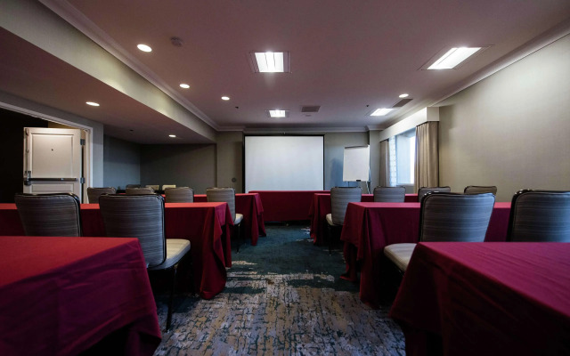 Hilton Tucson East