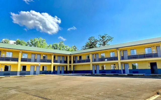hotelImage