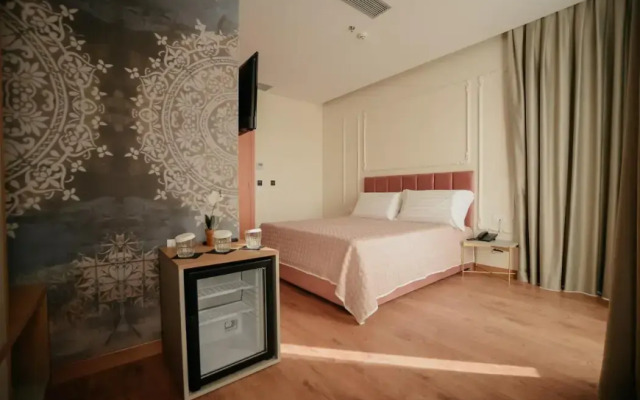 Martiness Hotel
