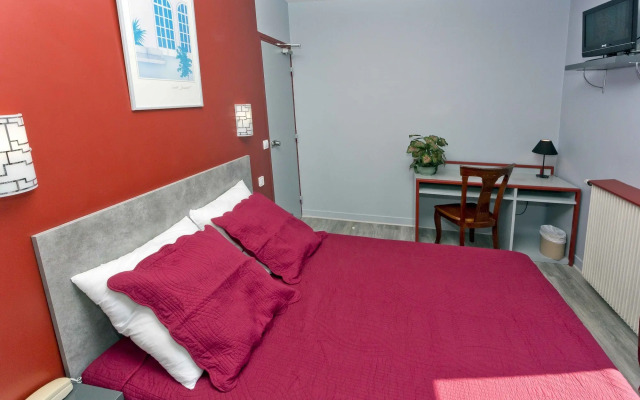 Hipotel Paris Belgrand Marie 20ème