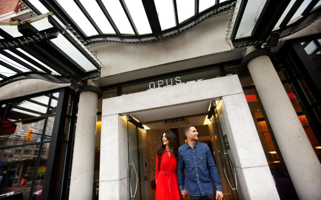 OPUS Hotel Vancouver