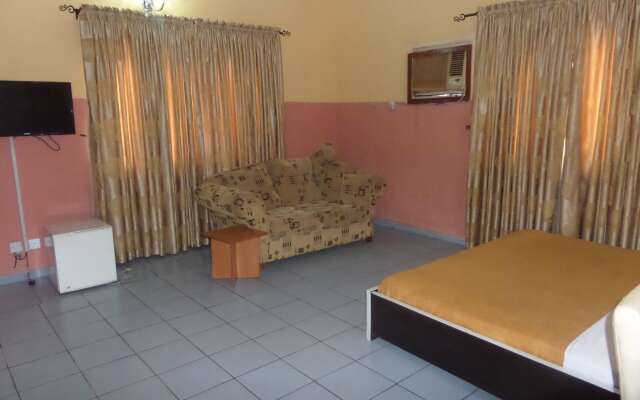 Febson Hotel