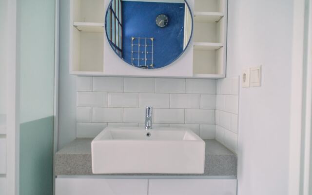 Nice And Cozy Studio At Paddington Heights Apartment