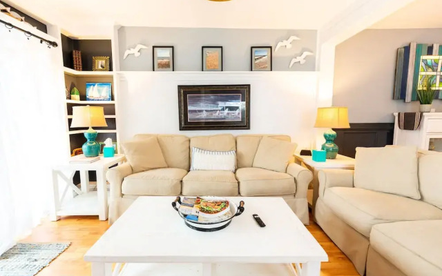 Ocean Glass Inn Condominiums