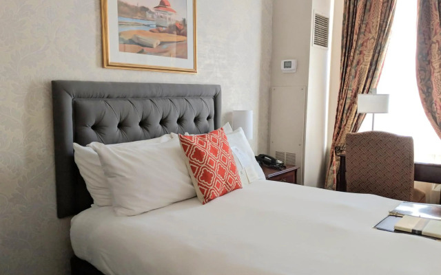 Hawthorne Hotel