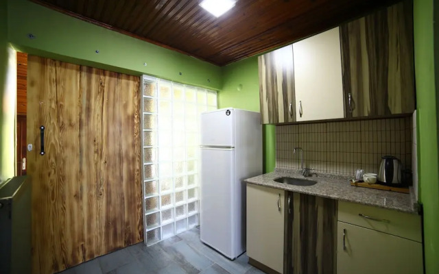 Yolohostel